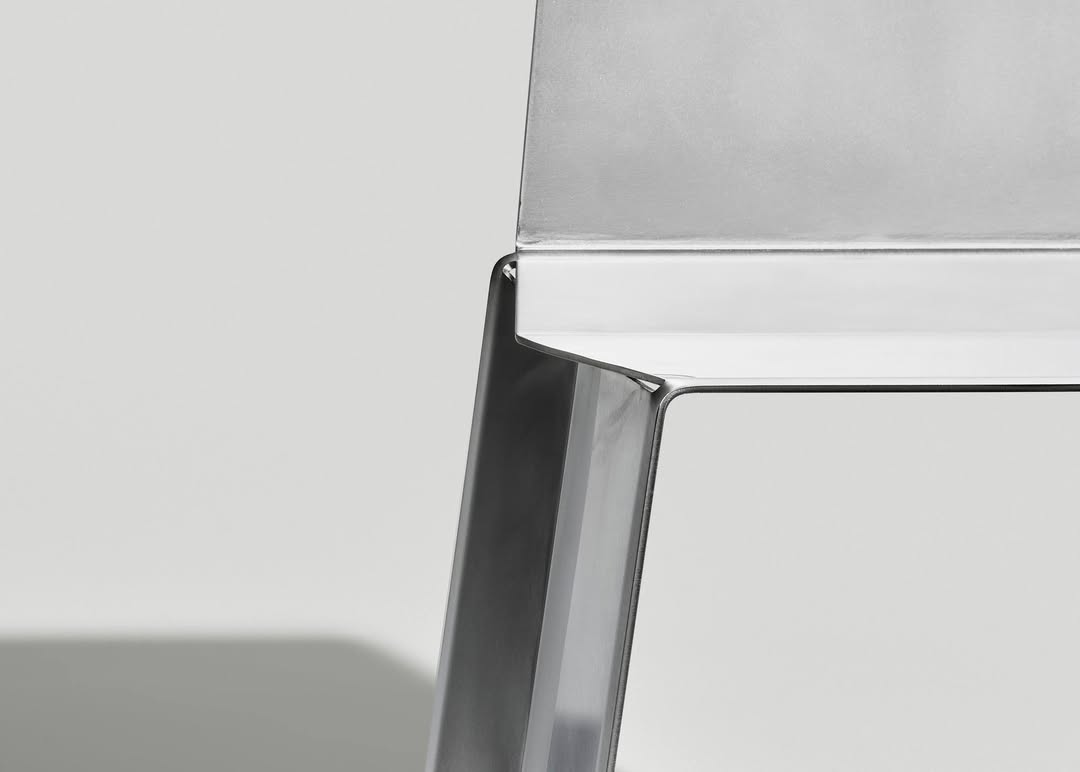 Camber Chair
